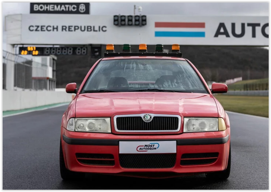 Škoda Octavia RS - Safety cars (3)