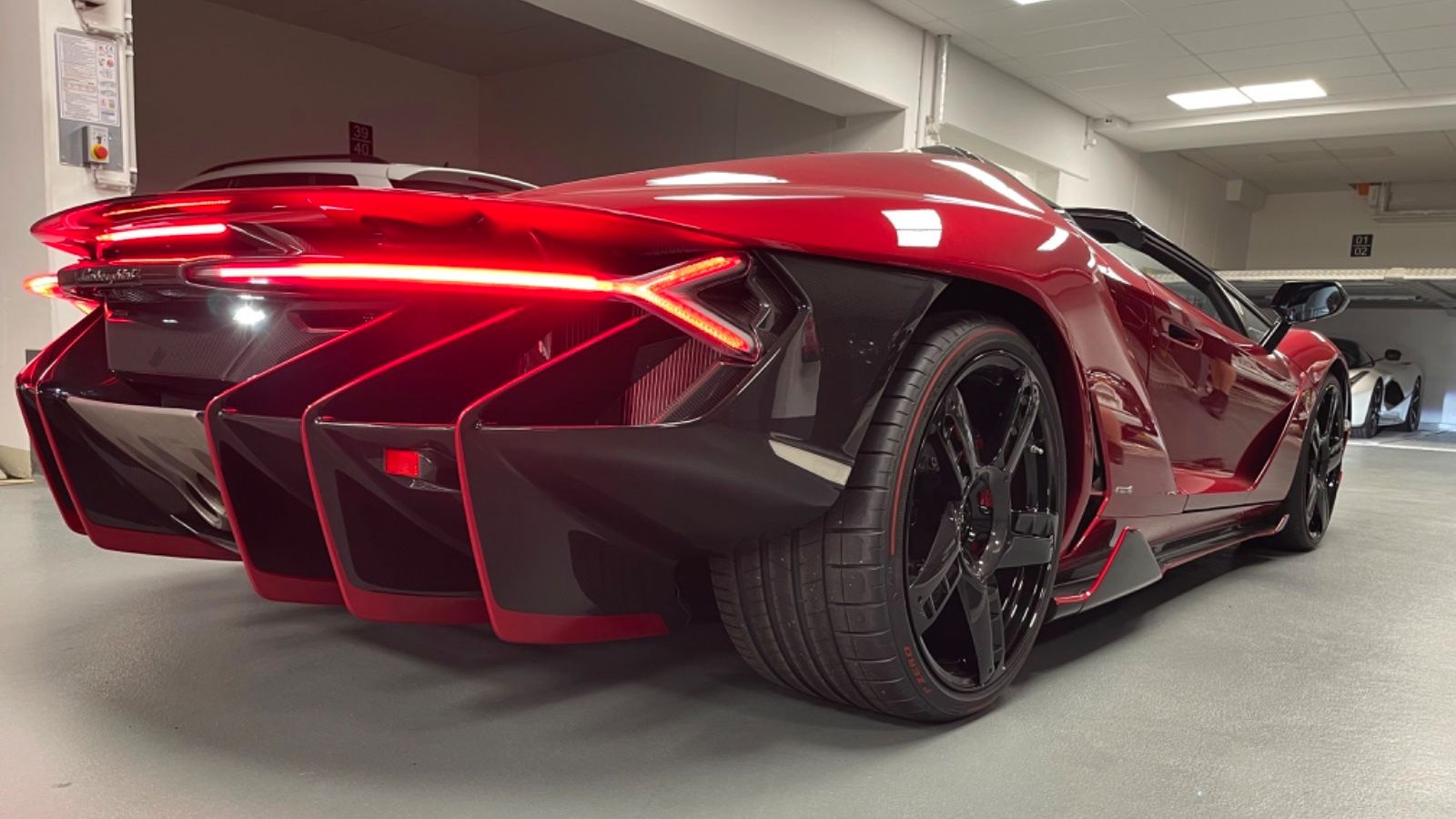 Lamborghini Centenario LP770-4 (4)